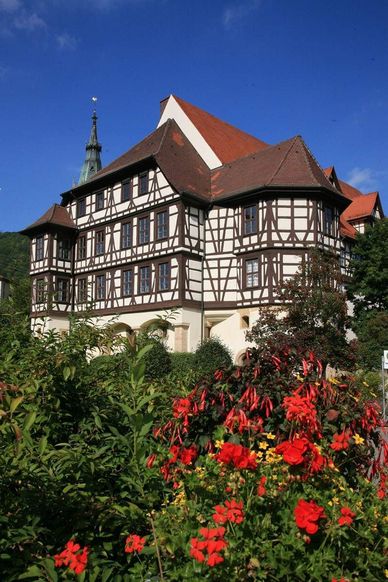 Château résidentiel d'Urach, Vue extérieure