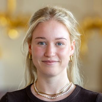 Foto: Staatliche Schlösser und Gärten Baden-Württemberg, Simone Staron Mitarbeiterporträt von Marie Beyerle