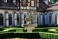 Foto: Staatliche Schlösser und Gärten Baden-Württemberg, Reinhold Mayer Kloster und Schloss Bebenhausen, Detail Brunnen