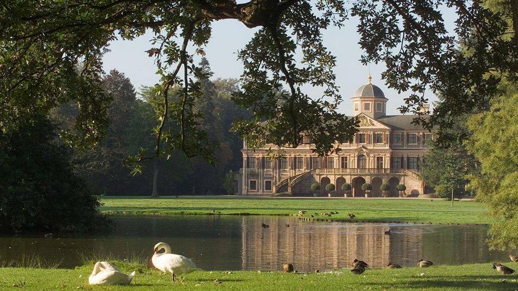 Schloss Favorite Rastatt, Außenansicht