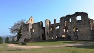 Foto: Staatliche Schlösser und Gärten Baden-Württemberg, Corinna Greb Der obere Schlosshof Hochburg bei Emmendingen