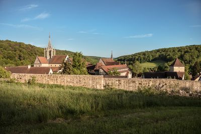 Wiese vor Kloster Bebenhausen