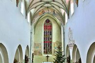 Foto: Staatliche Schlösser und Gärten Baden-Württemberg, Markus Schwerer Masswerkfenster in der Klosterkirche Kloster Heiligkreuztal