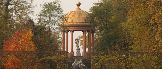 Schloss und Schlossgarten Schwetzingen, Apollotempel im Schlossgarten