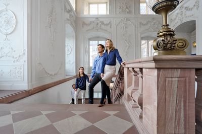 Besucher im Barockschloss Mannheim