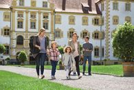 Besucher in Kloster und Schloss Salem Besucher in Kloster und Schloss Salem