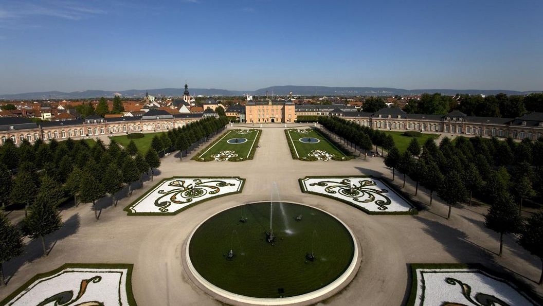 Schloss und Schlossgarten Schwetzingen, Luftansicht