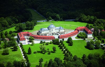 Schloss Solitude, Luftaufnahme des Schlosses