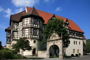 Residenzschloss Urach, Außenansicht 