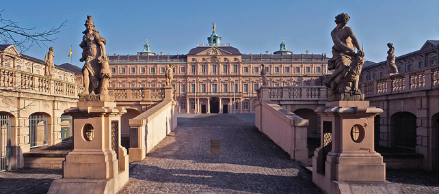 Residenzschloss Rastatt, Ehrenhof Winter 