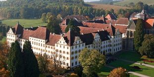 Kloster und Schloss Salem aus der Luft