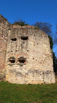 Foto: Staatliche Schlösser und Gärten Baden-Württemberg, Corinna Greb Schießscharten Hochburg bei Emmendingen