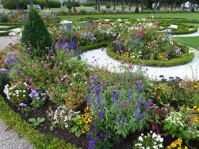 Schloss und Schlossgarten Schwetzingen, Kreisparterre; Foto: Staatliche Schlösser und Gärten Baden-Württemberg, Wolfgang Schroeck Schmidt