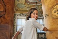 Foto: Staatliche Schlösser und Gärten Baden-Württemberg, Niels Schubert Schloss Favorite Rastatt, Besucherin