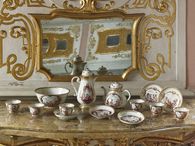 Foto: Staatliche Schlösser und Gärten Baden-Württemberg, Martine Beck Coppola Château de la Favorite de Rastatt, porcelaine dans la galerie des glaces; l'image: Staatliche Schlösser und Gärten Baden-Württemberg, Martine Beck-Coppola