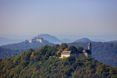 Luftbild der Festungsruine Hohenneuffen