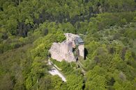Foto: Staatliche Schlösser und Gärten Baden-Württemberg, Achim Mende Burgruine Alt Eberstein in Baden-Baden von Süd-Osten