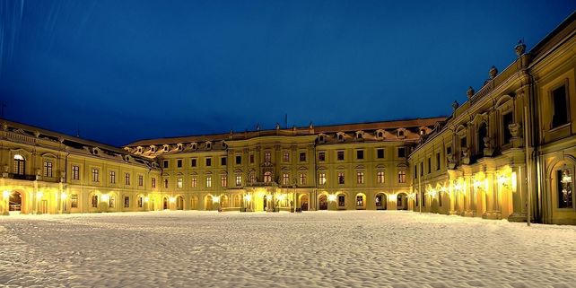 Residenzschloss Ludwigsburg, Mittlerer Hof