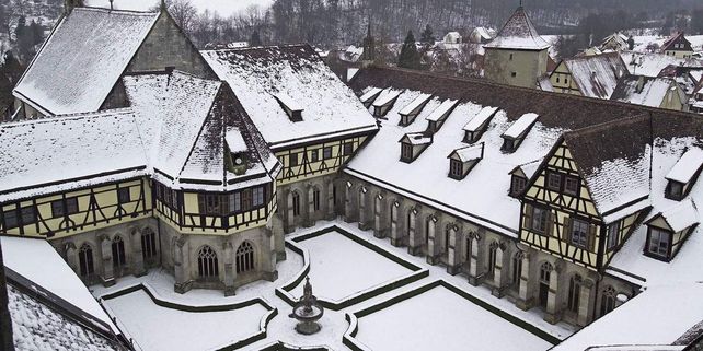 Kloster und Schloss Bebenhausen, Luftaufnahme Innenhof