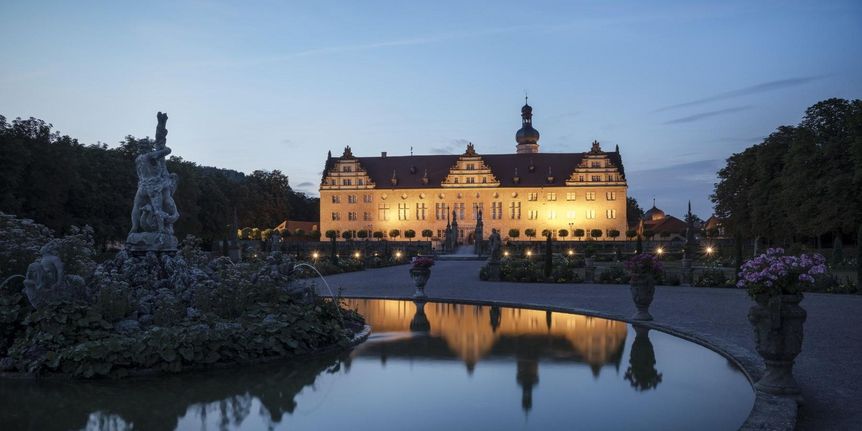 Schloss und Schlossgarten Weikersheim, Ansicht des Schlosses am Abend