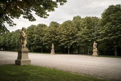 Schloss Bruchsal, Kastanienallee; Foto: Staatliche Schlösser und Gärten Baden-Württemberg, Günther Bayerl