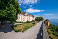 Foto: Staatliche Schlösser und Gärten Baden-Württemberg, Helmuth Scham Meersburg New Palace, View of the tea house; photo: Staatliche Schlösser und Gärten Baden-Württemberg, Arnim Weischer