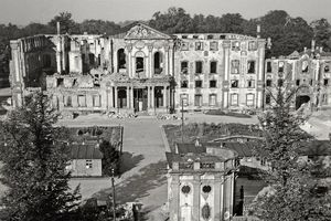 Schloss Bruchsal, Zerstörtes Schloss