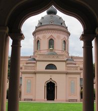 Foto: Staatliche Schlösser und Gärten Baden-Württemberg, Nina Kreckel Die Moschee im Schlossgarten Schwetzingen