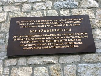 Festungsruine Hohenneuffen, Gedenktafe