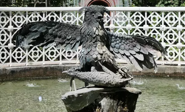 Schloss und Schlossgarten Schwetzingen, Bassin der wasserspeienden Vögel