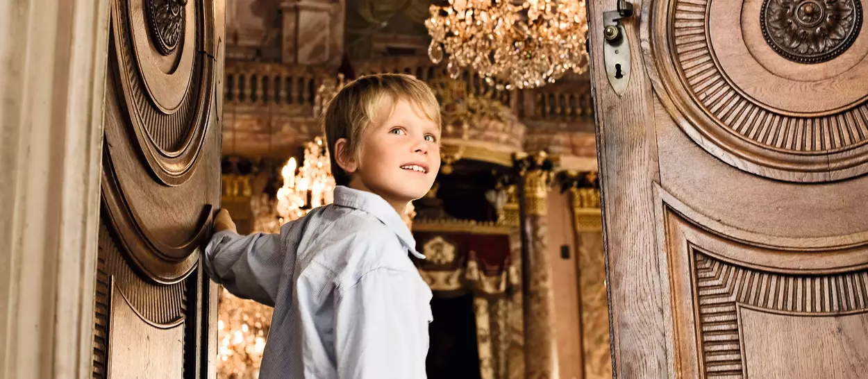 Ludwigsburg Residential Palace, a young visitor in the residential palace