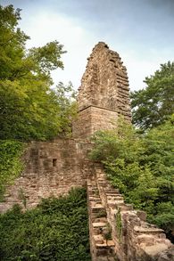 Foto: Staatliche Schlösser und Gärten Baden-Württemberg, Günther Bayerl Yburg Castle; Photo: Staatliche Schlösser und Gärten Baden-Württemberg, Günther Bayerl