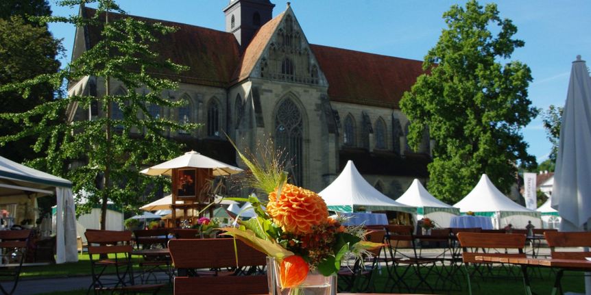 Kloster und Schloss Salem, Impression der Home & Garden vor dem Salemer Münster