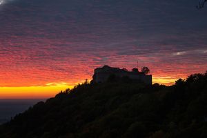 Festungsruine Hohenneuffen, Aussen, Sonnenuntergang