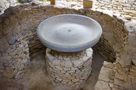 Foto: Staatliche Schlösser und Gärten Baden-Württemberg, Achim Mende Kaltwasserbrunnen Römische Badruine Hüfingen