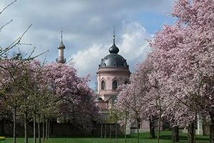 Schloss und Schlossgarten Schwetzingen, Garten, Moschee, Kirschblüte